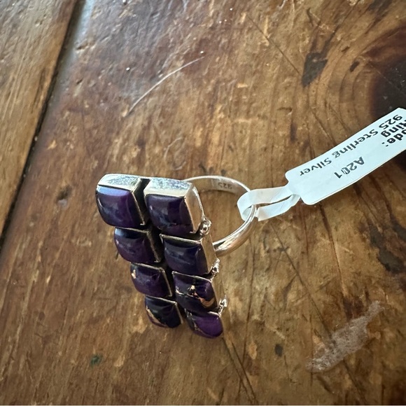 NWT Amazing Sterling Silver 925 Purple Dahlia Ring w/ 8 Square Stones • Size: 8 - Picture 9 of 9